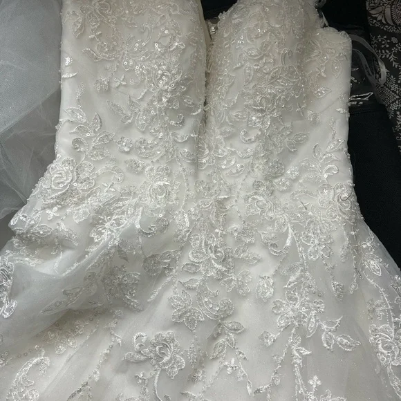 Stella York 7398 New Has Tag from Boutique Wedding Dress - Picture 5 of 13